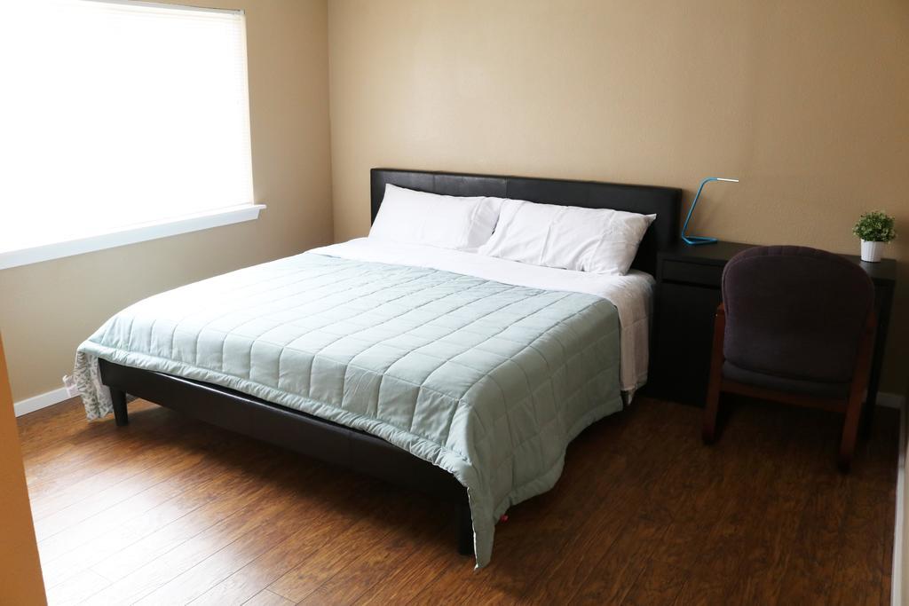 Quiet, Clean And Comfortable Room Seattle Eksteriør billede