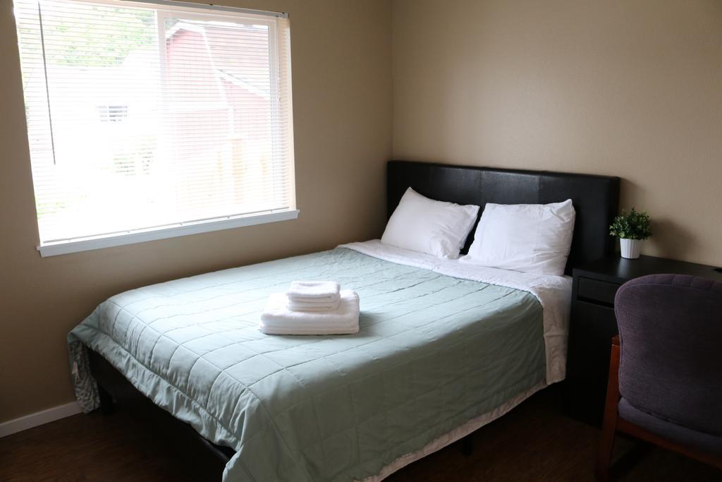 Quiet, Clean And Comfortable Room Seattle Eksteriør billede