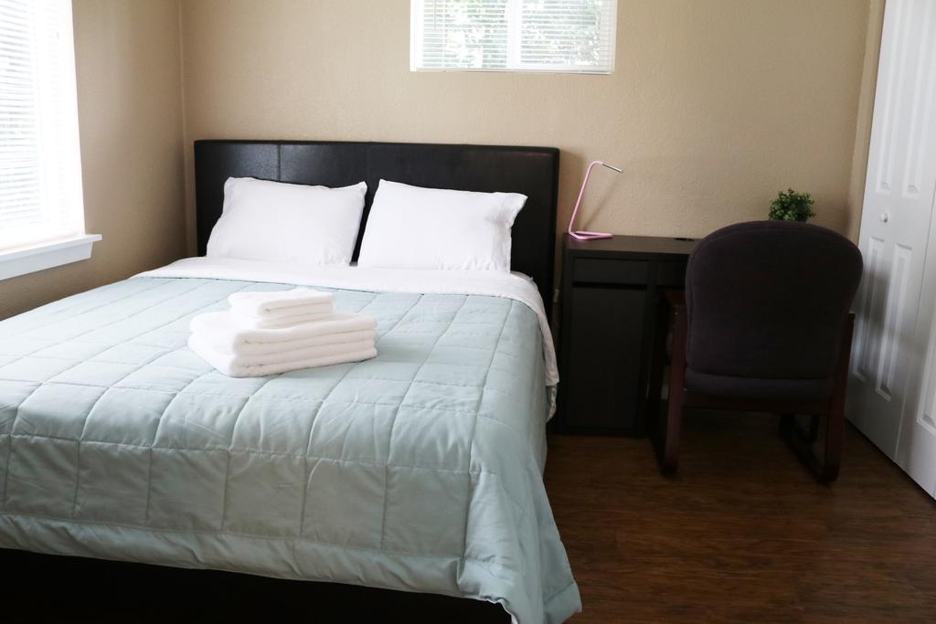 Quiet, Clean And Comfortable Room Seattle Eksteriør billede